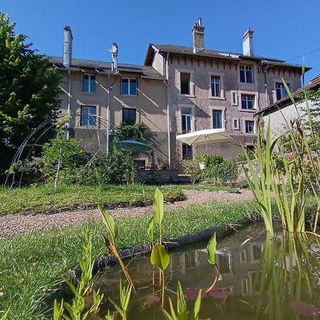 La Petite Chouette Bed & Breakfast Rochesson Exterior photo